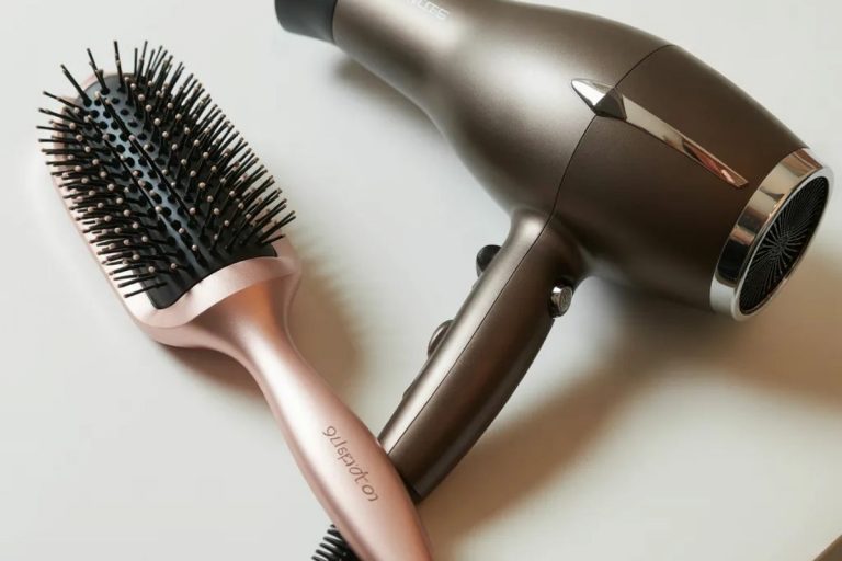 How to Make Your Hair Look Better Without Styling It Daily